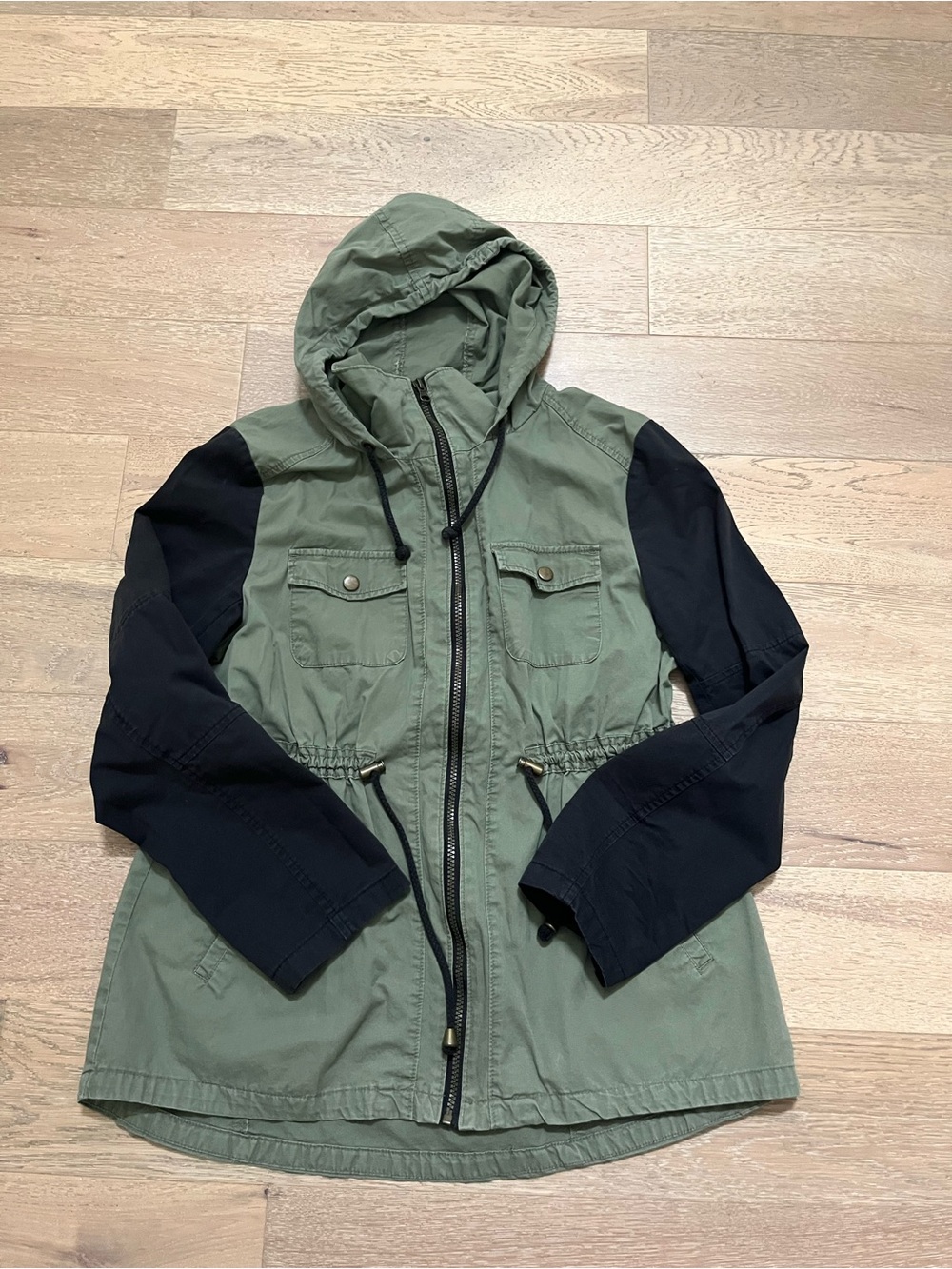 BONGO Olive Green Jacket with Black Sleeves